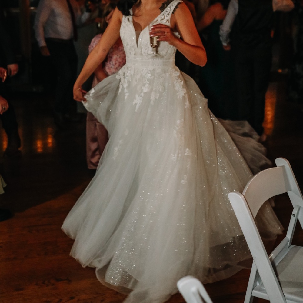 Wedding dress